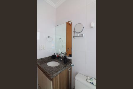Apartamento à venda com 70m², 2 quartos e 1 vagaQuarto 1 - Suíte Banheiro 