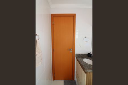 Apartamento à venda com 70m², 2 quartos e 1 vagaQuarto 1 - Suíte Banheiro 