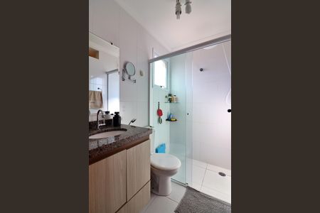 Apartamento à venda com 70m², 2 quartos e 1 vagaQuarto 1 - Suíte Banheiro 