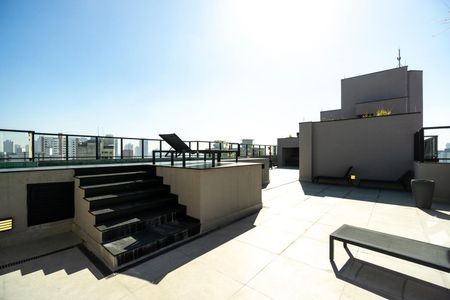 Studio para alugar com 32m², 1 quarto e 1 vaga Studio para alugar com 32m², 1 quarto e 1 vagaTerraço