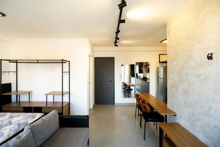 Studio para alugar com 32m², 1 quarto e 1 vaga Studio para alugar com 32m², 1 quarto e 1 vagaQuarto