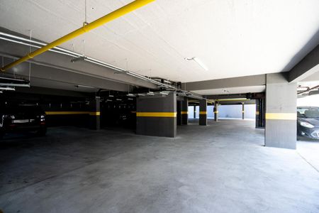 Studio para alugar com 32m², 1 quarto e 1 vaga Studio para alugar com 32m², 1 quarto e 1 vagaGaragem