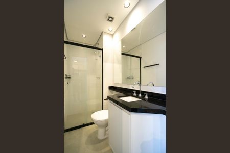 Studio para alugar com 32m², 1 quarto e 1 vaga Studio para alugar com 32m², 1 quarto e 1 vagaBanheiro