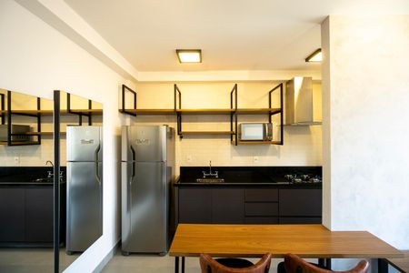 Studio para alugar com 32m², 1 quarto e 1 vaga Studio para alugar com 32m², 1 quarto e 1 vagaCozinha