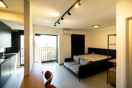 Sala quarto e cozinha de kitnet/studio à venda com 1 quarto, 32m² em Vila Mafra, São Paulo