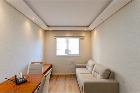 Sala de apartamento para alugar com 2 quartos, 37m² em Jardim Adelfiore, São Paulo