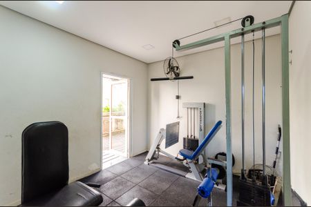 Apartamento para alugar com 37m², 2 quartos e 1 vaga Apartamento para alugar com 37m², 2 quartos e 1 vagaÁrea comum - Academia