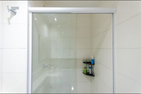 Apartamento para alugar com 37m², 2 quartos e 1 vaga Apartamento para alugar com 37m², 2 quartos e 1 vagaBanheiro