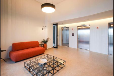 Studio à venda com 31m², 1 quarto e sem vaga Studio à venda com 31m², 1 quarto e sem vagaHall