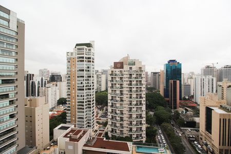 Vista de kitnet/studio à venda com 1 quarto, 31m² em Indianópolis, São Paulo