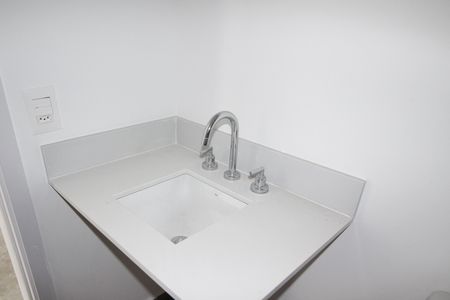 Studio à venda com 31m², 1 quarto e sem vaga Studio à venda com 31m², 1 quarto e sem vagaBanheiro