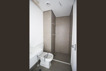 Studio à venda com 31m², 1 quarto e sem vaga Studio à venda com 31m², 1 quarto e sem vagaBanheiro