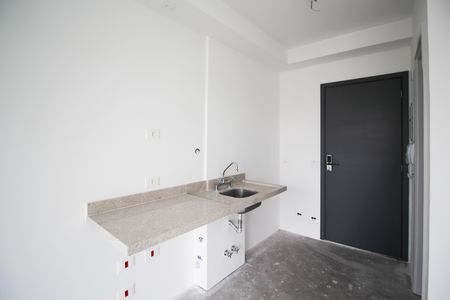 Cozinha de kitnet/studio à venda com 1 quarto, 31m² em Indianópolis, São Paulo