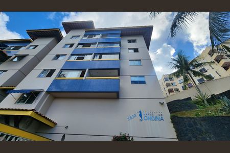 Apartamento para alugar com 53m², 2 quartos e 1 vaga Apartamento para alugar com 53m², 2 quartos e 1 vagaFachada