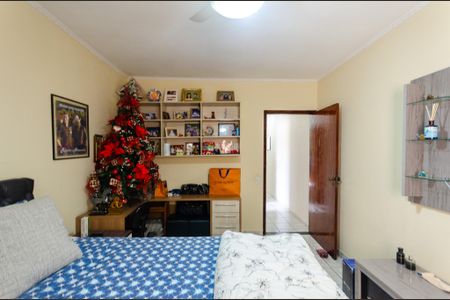 Casa à venda com 200m², 4 quartos e 4 vagasQuarto 1