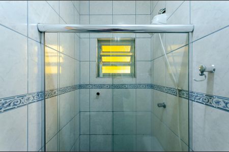 Casa à venda com 200m², 4 quartos e 4 vagasBanheiro de serviço 2