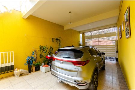 Casa à venda com 200m², 4 quartos e 4 vagasGaragem