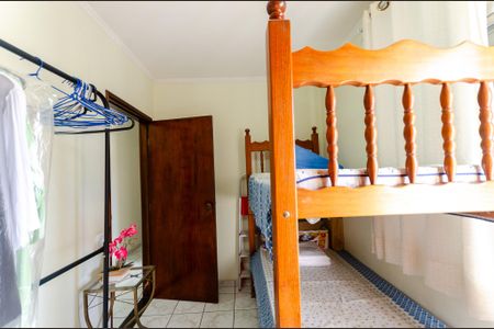 Casa à venda com 200m², 4 quartos e 4 vagasQuarto 2