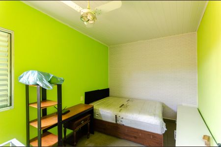 Casa à venda com 200m², 4 quartos e 4 vagasQuarto de serviço