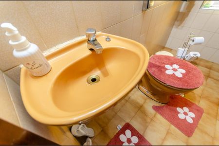 Casa à venda com 200m², 4 quartos e 4 vagasLavabo