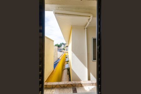 Casa à venda com 200m², 4 quartos e 4 vagasQuarto de serviço - Janela