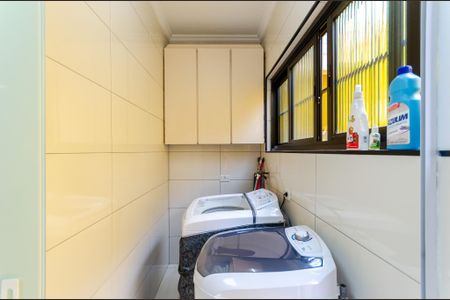 Casa à venda com 200m², 4 quartos e 4 vagasÁrea de Serviço