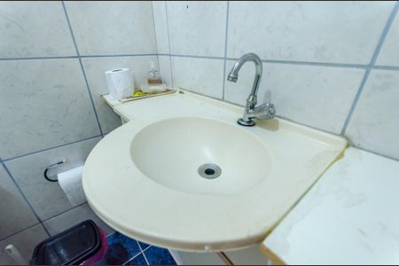 Casa à venda com 200m², 4 quartos e 4 vagasBanheiro de serviço 2