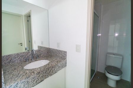 Banheiro de apartamento para alugar com 1 quarto, 40m² em Vila Clementino, São Paulo
