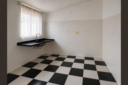 Cozinha de casa para alugar com 1 quarto, 80m² em Parque Residencial Casa Branca, Suzano