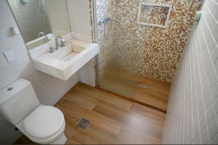 Apartamento para alugar com 90m², 2 quartos e 1 vaga Apartamento para alugar com 90m², 2 quartos e 1 vagaBanheiro