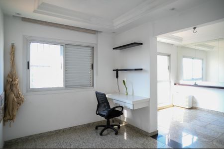 Apartamento para alugar com 90m², 2 quartos e 1 vaga Apartamento para alugar com 90m², 2 quartos e 1 vagaEscritório
