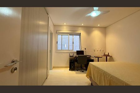 Quarto de casa à venda com 4 quartos, 562m² em Jardim Riacho das Pedras, Contagem