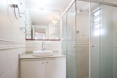Apartamento para alugar com 75m², 2 quartos e 1 vaga Apartamento para alugar com 75m², 2 quartos e 1 vagaBanheiro