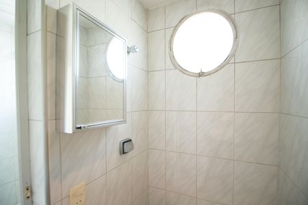 Apartamento para alugar com 75m², 2 quartos e 1 vaga Apartamento para alugar com 75m², 2 quartos e 1 vagaBanheiro de serviço