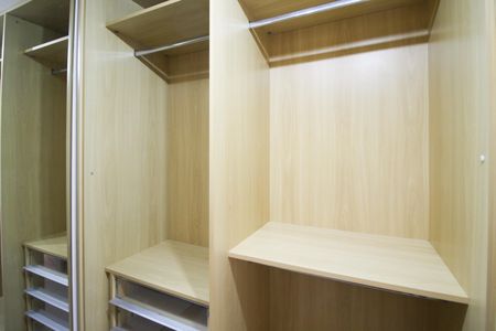 Apartamento para alugar com 75m², 2 quartos e 1 vaga Apartamento para alugar com 75m², 2 quartos e 1 vagaCloset da Quarto 1