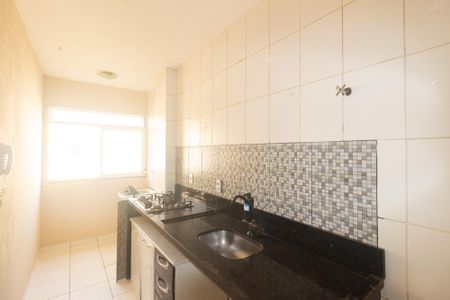 Apartamento para alugar com 49m², 2 quartos e 1 vaga Apartamento para alugar com 49m², 2 quartos e 1 vagaCozinha e Área de Serviço