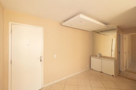 Sala de apartamento para alugar com 2 quartos, 49m² em Campo Grande, Rio de Janeiro