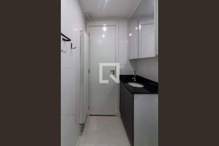 Apartamento à venda com 34m², 2 quartos e sem vaga Apartamento à venda com 34m², 2 quartos e sem vagaBanheiro
