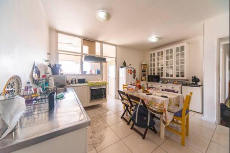 Apartamento à venda com 166m², 3 quartos e 1 vagaCozinha 