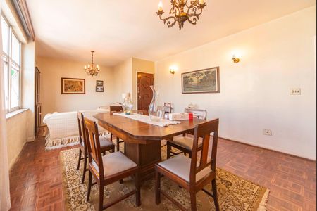 Apartamento à venda com 166m², 3 quartos e 1 vagaSala