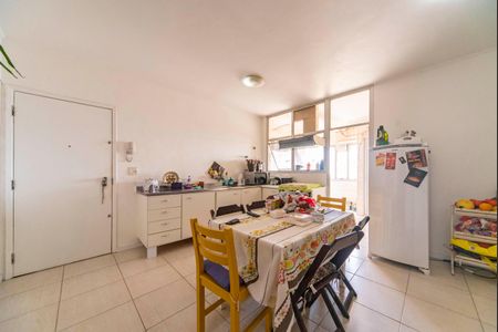 Apartamento à venda com 166m², 3 quartos e 1 vagaCozinha 