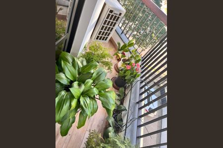Apartamento à venda com 220m², 4 quartos e 3 vagasFoto 03