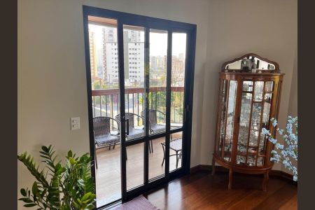 Apartamento à venda com 220m², 4 quartos e 3 vagasFoto 05