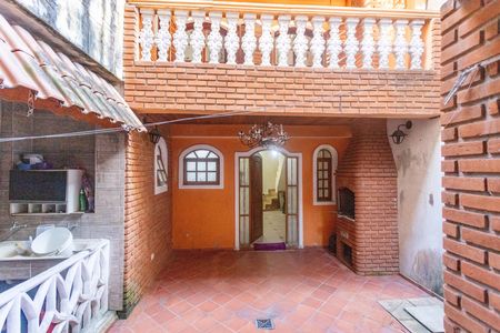 Casa à venda com 550m², 6 quartos e 2 vagas Casa à venda com 550m², 6 quartos e 2 vagasCasa 2 - churrasqueira