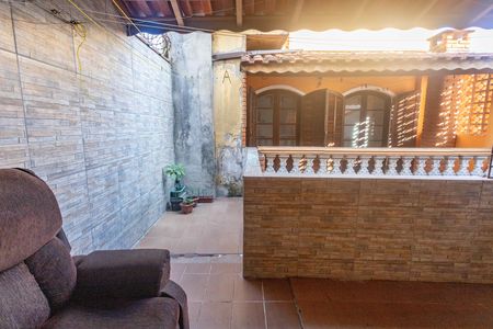 Casa à venda com 550m², 6 quartos e 2 vagas Casa à venda com 550m², 6 quartos e 2 vagasCasa 1 - área de serviço