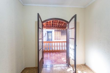 Casa à venda com 550m², 6 quartos e 2 vagas Casa à venda com 550m², 6 quartos e 2 vagasCasa 2 - Quarto 1