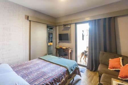 Casa à venda com 550m², 6 quartos e 2 vagas Casa à venda com 550m², 6 quartos e 2 vagasCasa 1 - Quarto 1 - suíte
