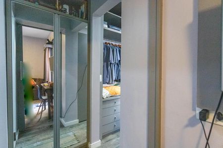 Casa à venda com 550m², 6 quartos e 2 vagas Casa à venda com 550m², 6 quartos e 2 vagasCasa 1 - Quarto 1 - suíte