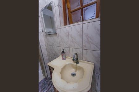 Casa à venda com 550m², 6 quartos e 2 vagas Casa à venda com 550m², 6 quartos e 2 vagasCasa 2 - Banheiro social