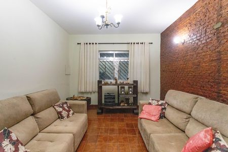 Casa à venda com 550m², 6 quartos e 2 vagas Casa à venda com 550m², 6 quartos e 2 vagasCasa 1 - Sala